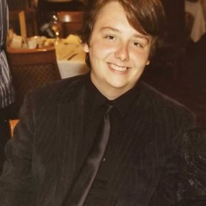 Meet your Posher, Cameron